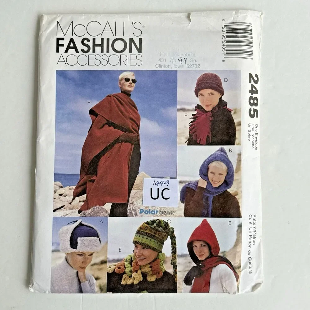 VTG WOMENS MCCALLS 2485 FLEECE SEWING PATTERN HAT CAPE BEANIE YO YO SCARF GLOVES